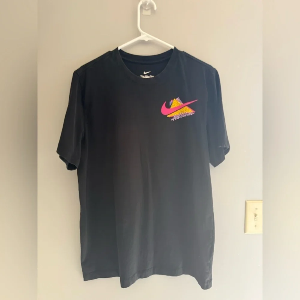 Nike Mens Athletic Dri Fit Graphic Print Double Sided T Shirt SZ LG Short Sleeve
